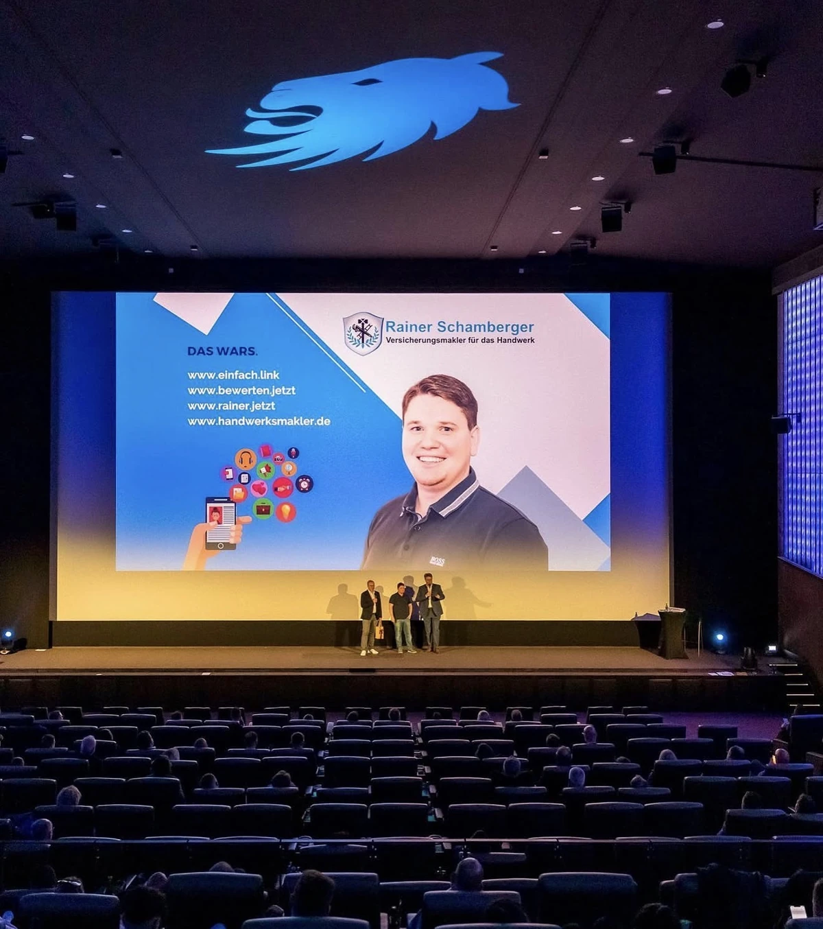 Großer Kinosaal beim StartCampus der Bayerischen